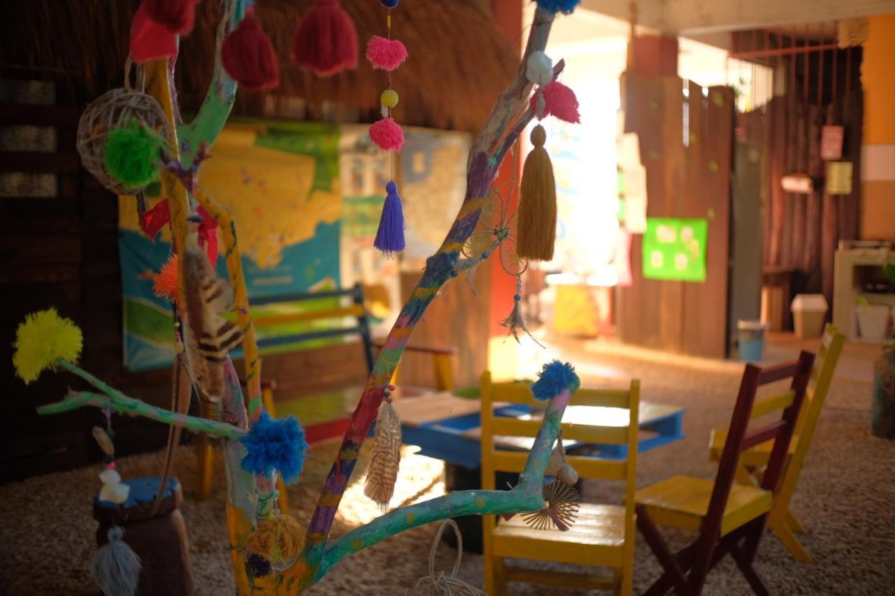 Near Lake Hostal Bacalar Bagian luar foto