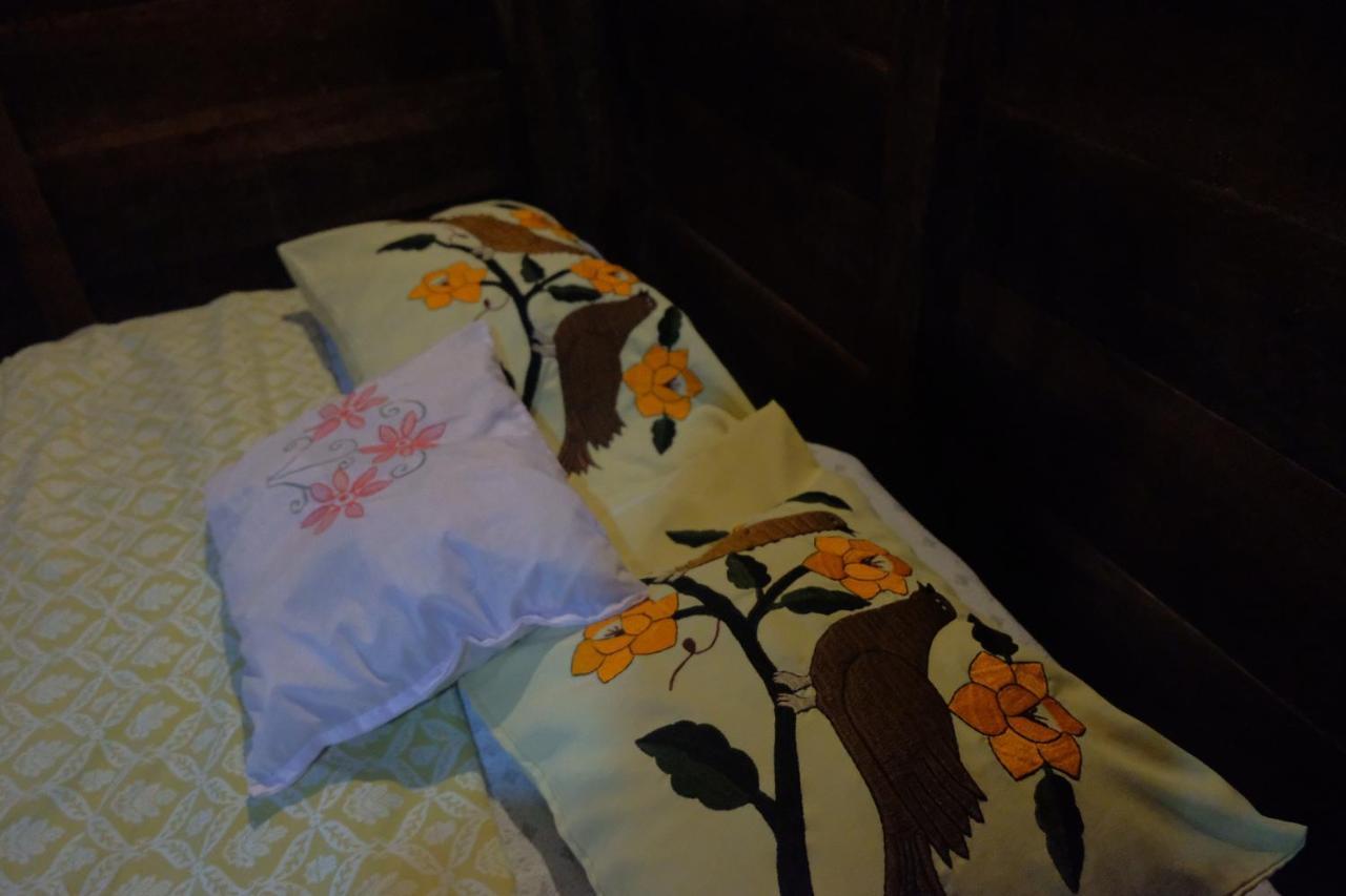 Near Lake Hostal Bacalar Bagian luar foto