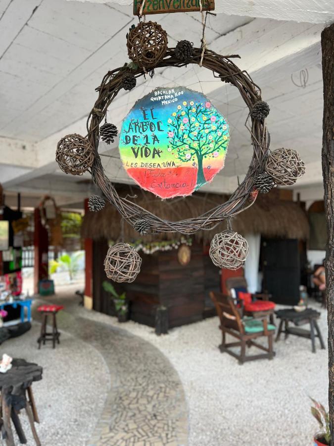 Near Lake Hostal Bacalar Bagian luar foto